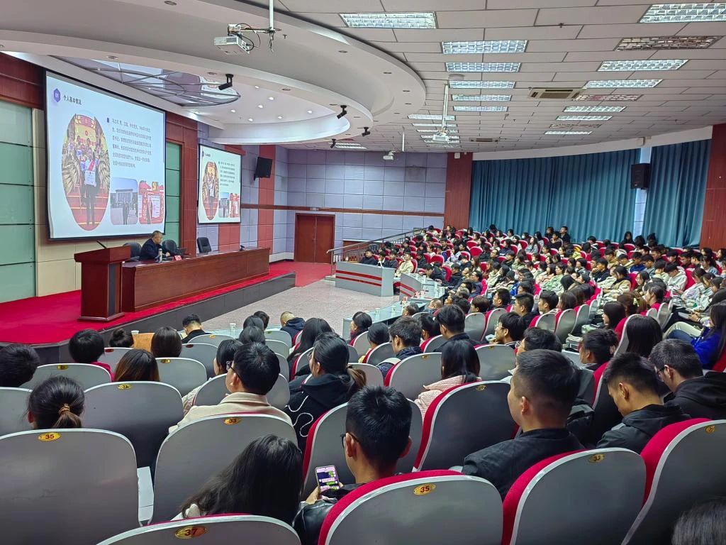 集团公司董事长马志祥受邀赴河西学院作题为《拼搏青春赢在校园，点亮心灯笃定前进》专题讲座